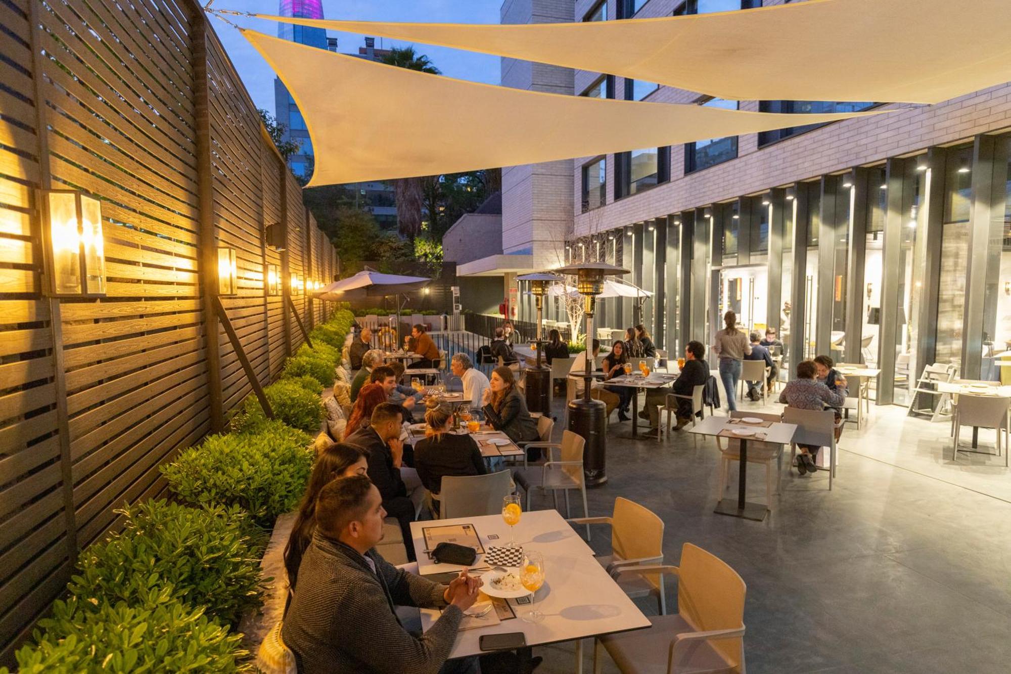 Ola Santiago Providencia, Tapestry Collection By Hilton Exterior foto