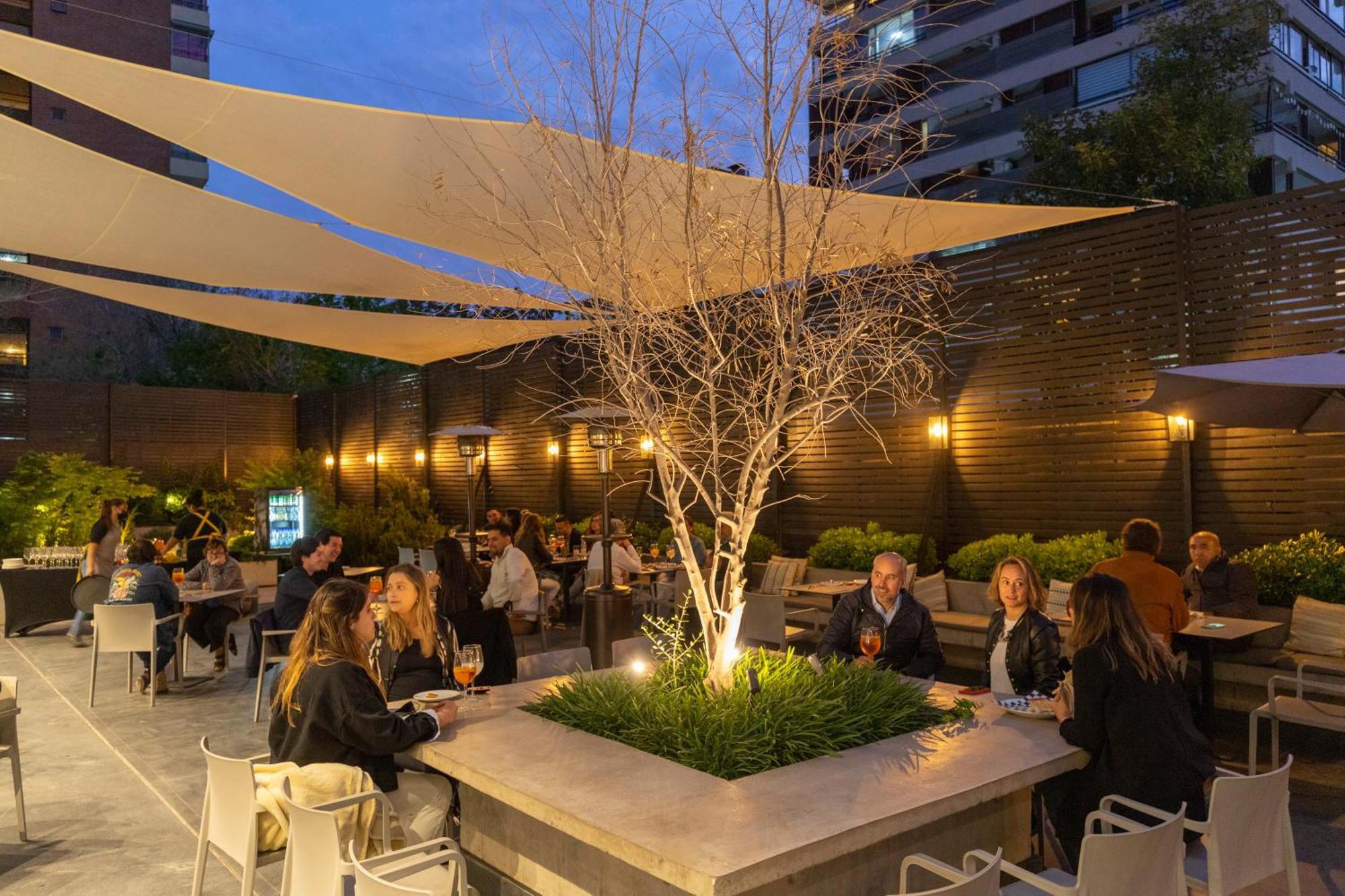 Ola Santiago Providencia, Tapestry Collection By Hilton Exterior foto
