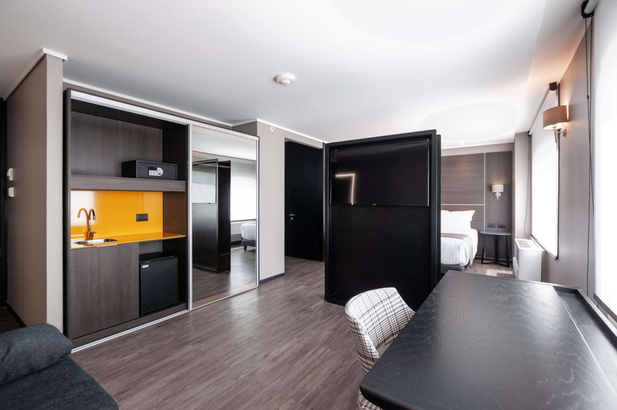 Ola Santiago Providencia, Tapestry Collection By Hilton Exterior foto