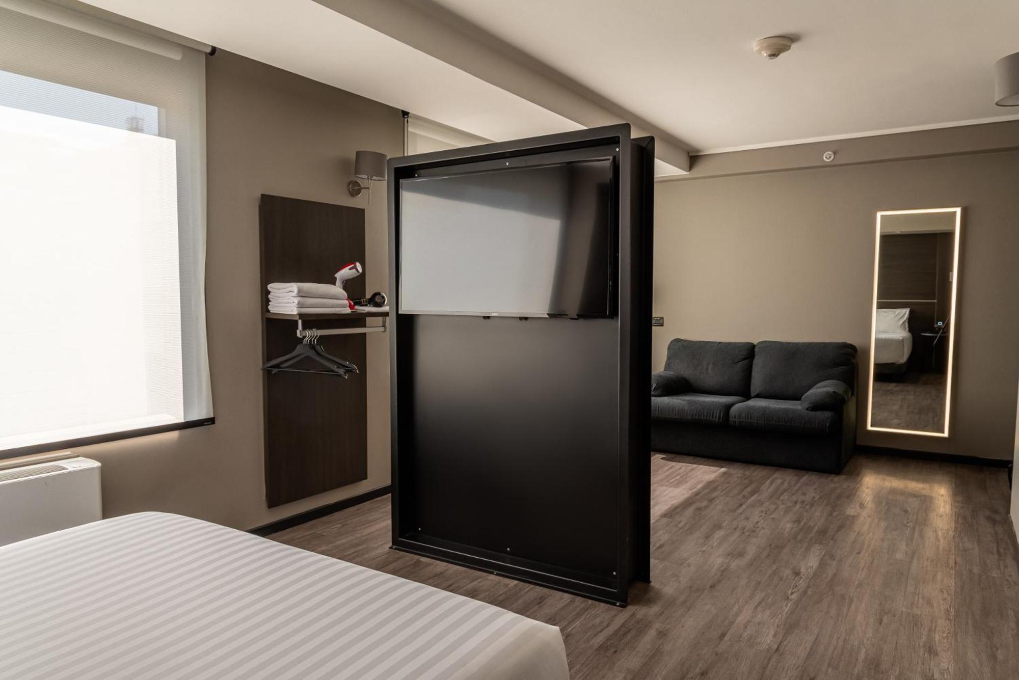 Ola Santiago Providencia, Tapestry Collection By Hilton Exterior foto